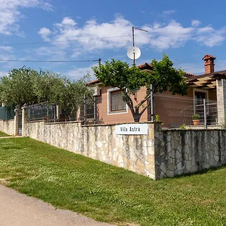 Villa Astra *