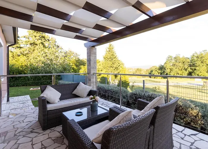 Astra Villa Barban